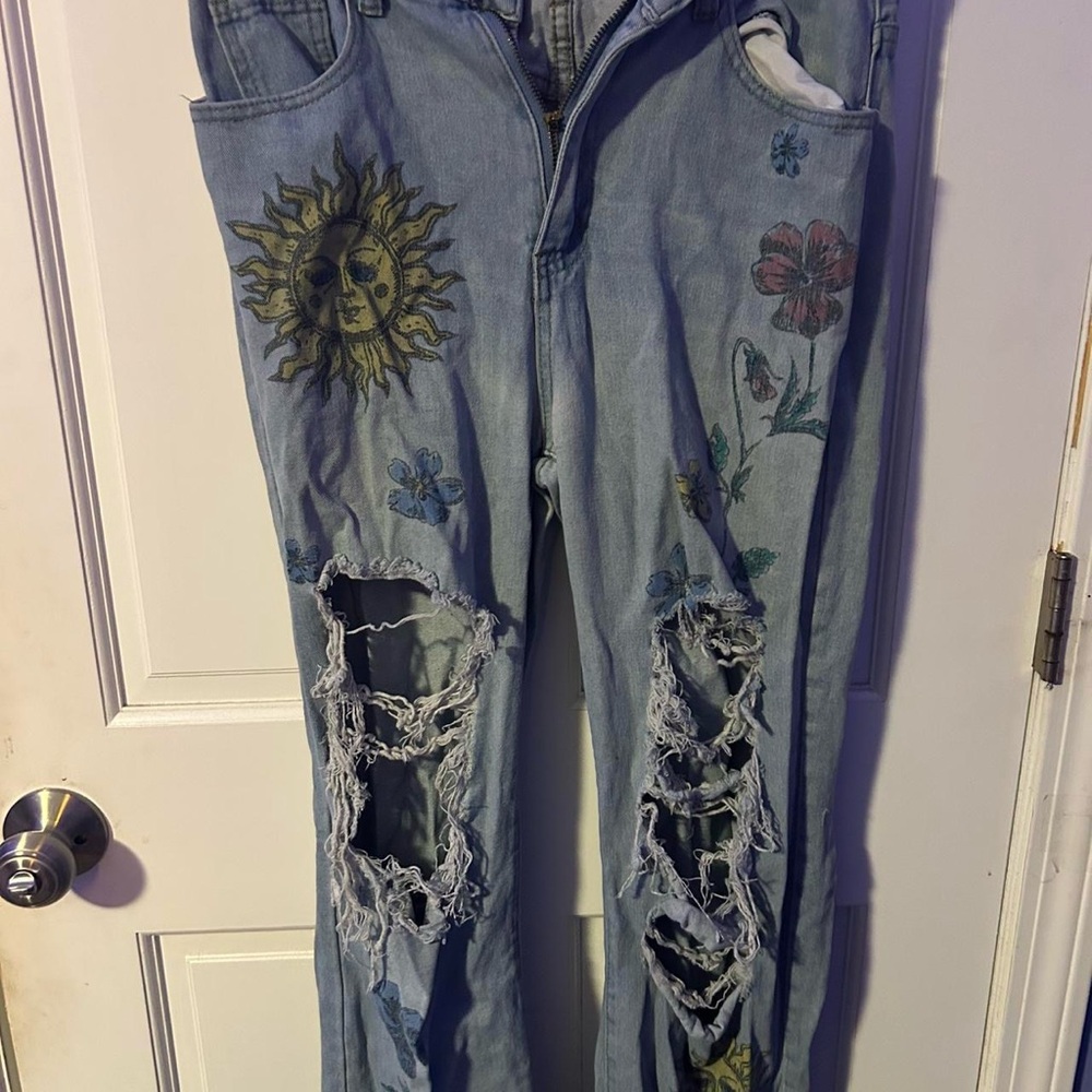 SHEIN Blue Distressed Sun and Floral Jeans